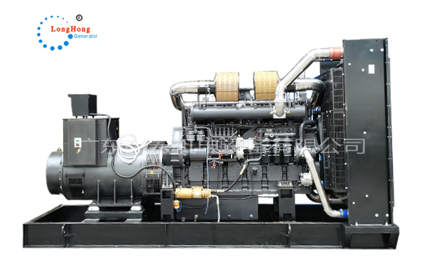 700KW（875KVA）上柴股份柴油發電機組 SC33W1150D2 三相四線